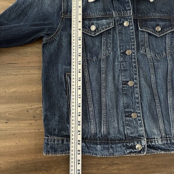 Good American Womens Trucker Blue Jacket Boyfriend Denim Sherpa Collar Size 0/1 - Picture 13 of 15